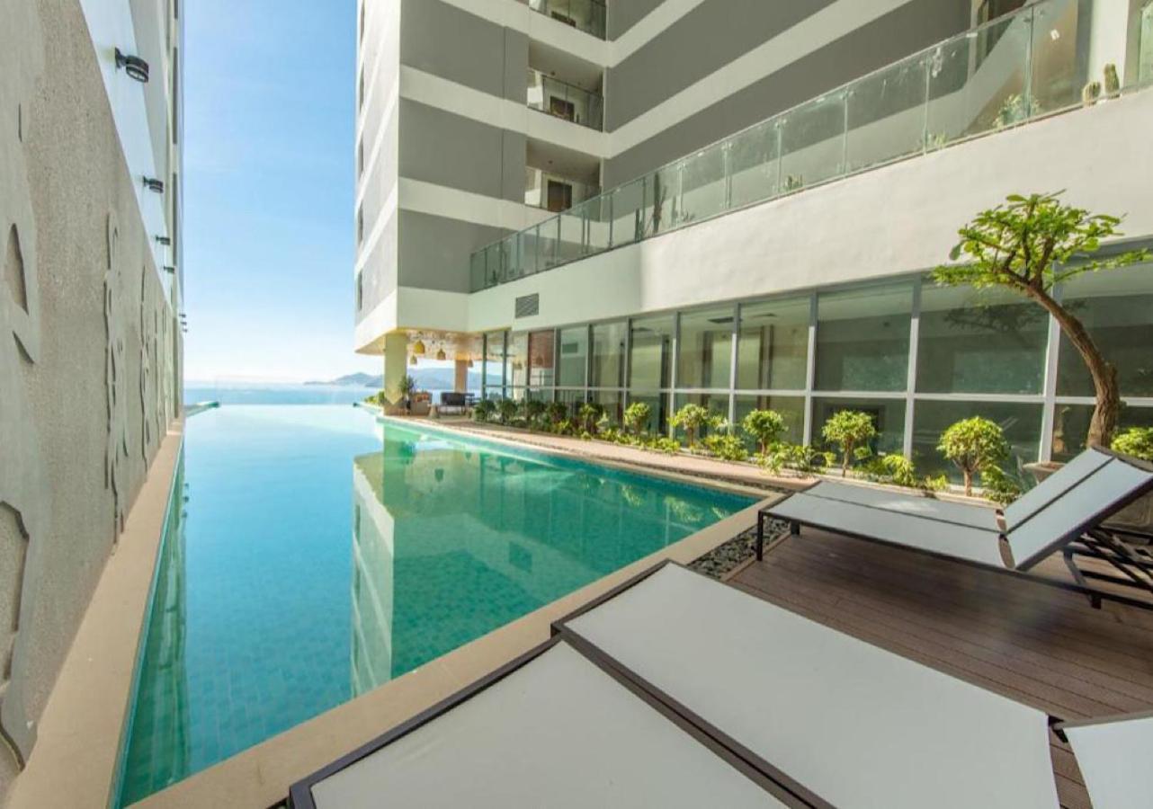 Hotel Panorama Luxury Beach Nha Trang Esterno foto
