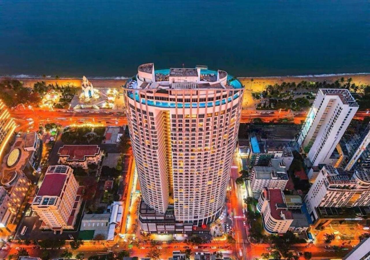 Hotel Panorama Luxury Beach Nha Trang Esterno foto