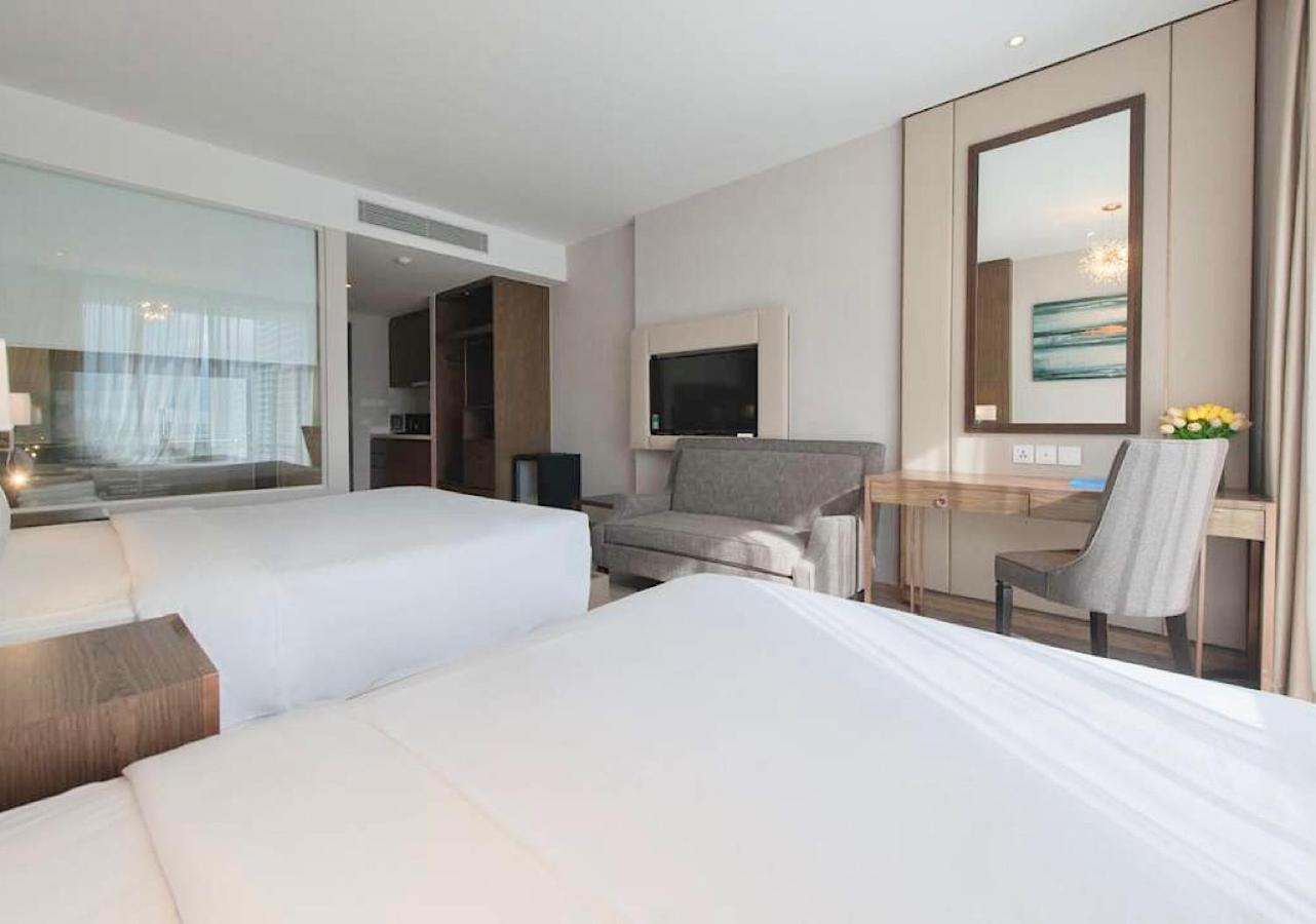 Hotel Panorama Luxury Beach Nha Trang Esterno foto