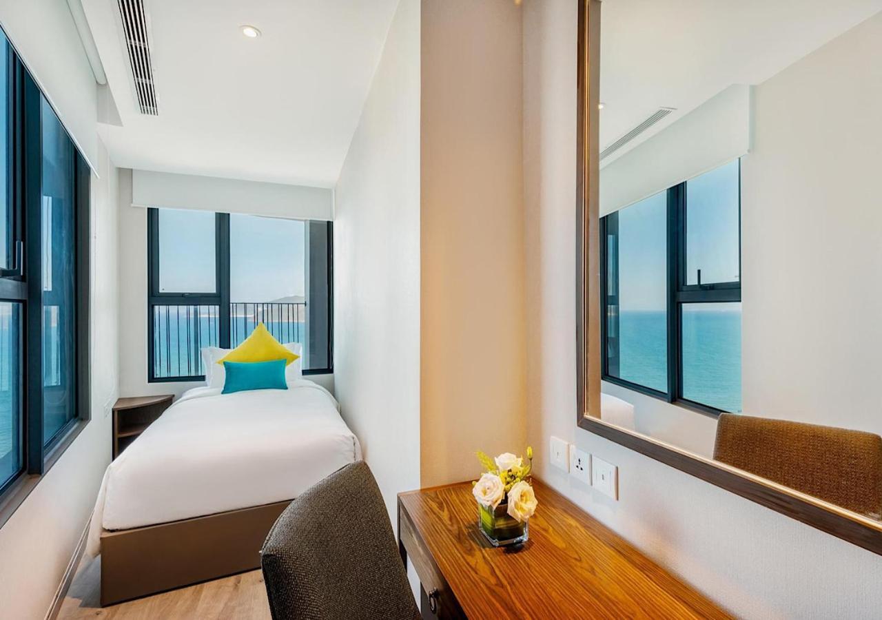 Hotel Panorama Luxury Beach Nha Trang Esterno foto
