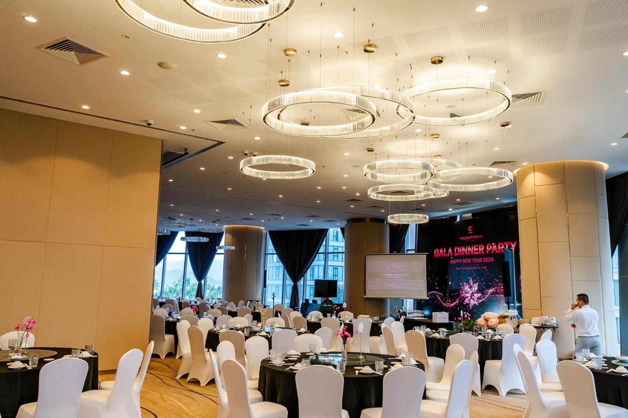 Hotel Panorama Luxury Beach Nha Trang Esterno foto