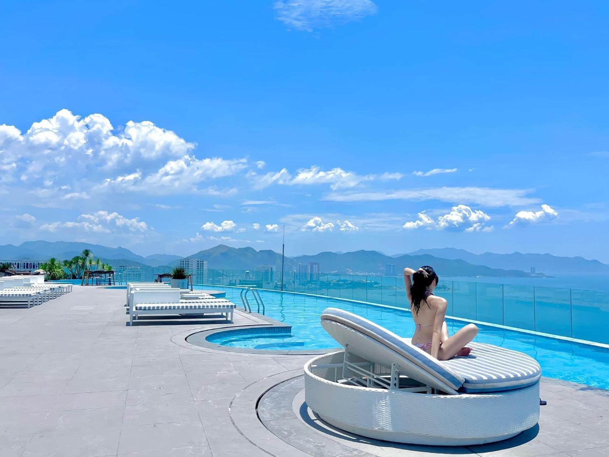 Hotel Panorama Luxury Beach Nha Trang Esterno foto