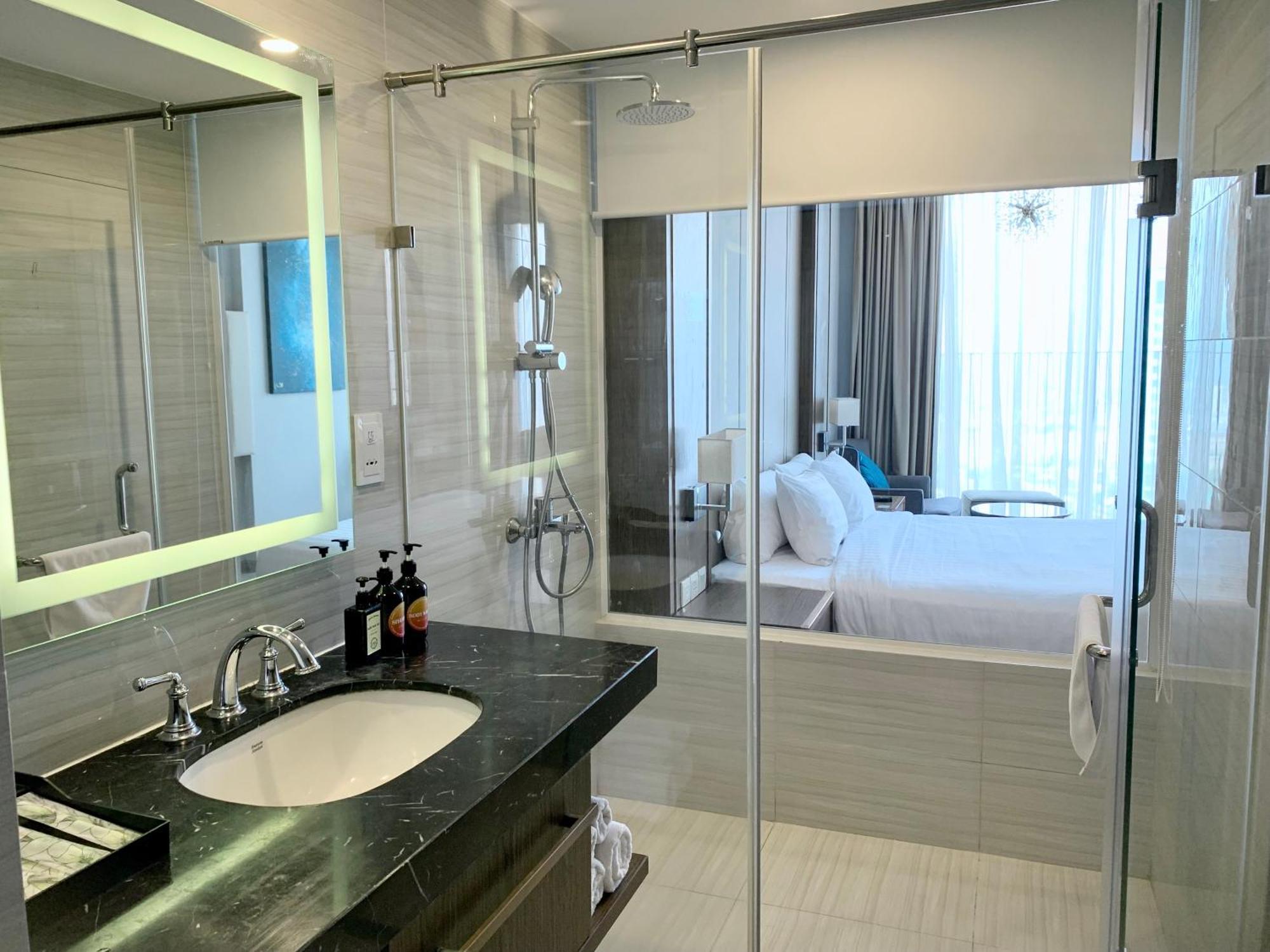 Hotel Panorama Luxury Beach Nha Trang Esterno foto